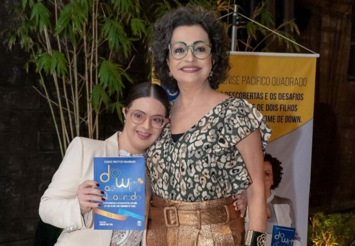 Mãe de dois filhos com Síndrome de Down relata sua experiência de vida em livro