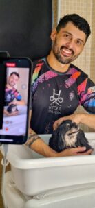 Empresário mogiano lança curso para mamães de pets